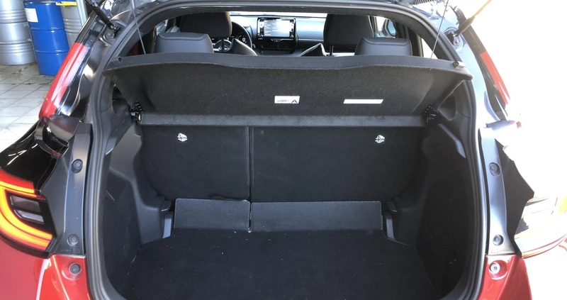 Toyota Yaris cena 82900 przebieg: 29149, rok produkcji 2021 z Świdnik małe 172